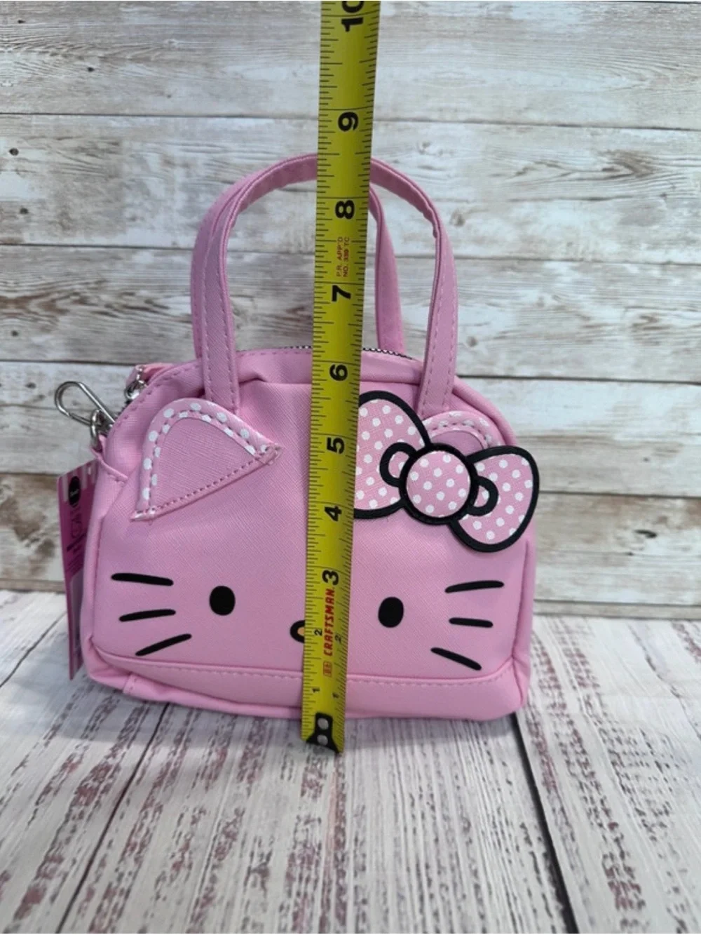 Hello Kitty Satchel Crossbody Purse - Picture 3 of 11